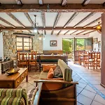 Holiday home Rodiles De Matison Villamayor (Pilona)